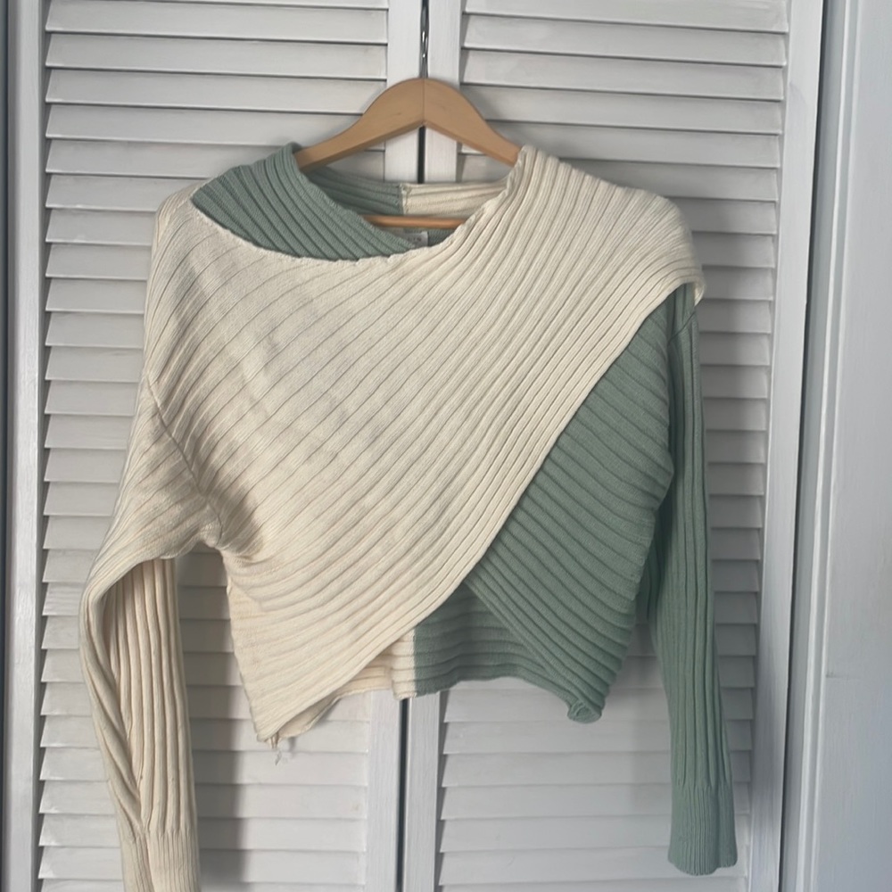 Boutique sweater
